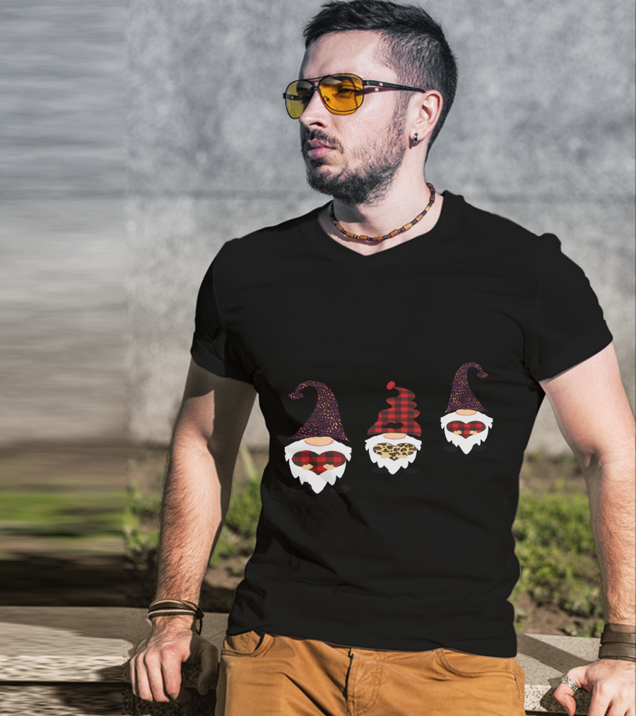 Valentine's Day Love Gnomes With Plaid And Leopard Hearts T-Shirt