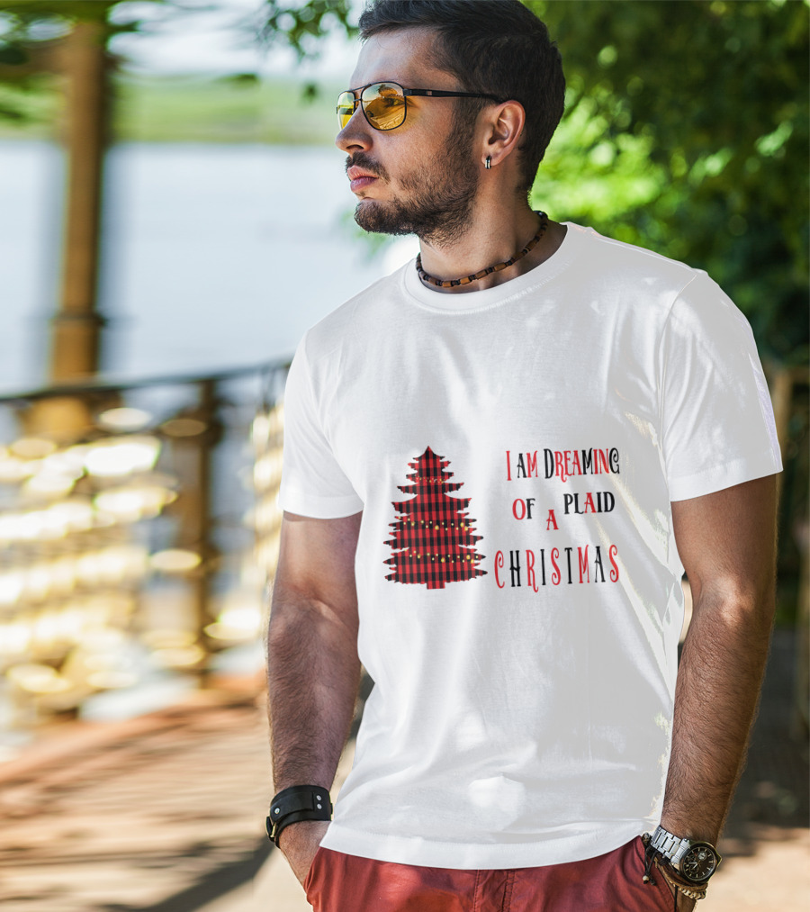 I Am Dreaming Of A Plaid Christmas Tree With Festive Red Black T-Shirt