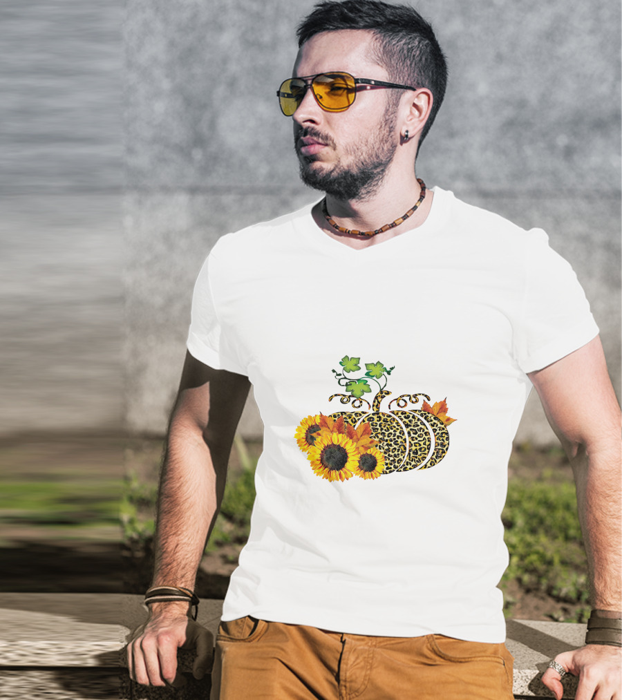 Thanksgiving Leopard Pumpkin Sunflowers And Leaves T-Shirt