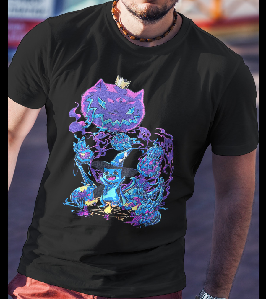 LIRIK HALLOWEEN Cat Wizard With Crown And Glowing Pumpkins T-Shirt