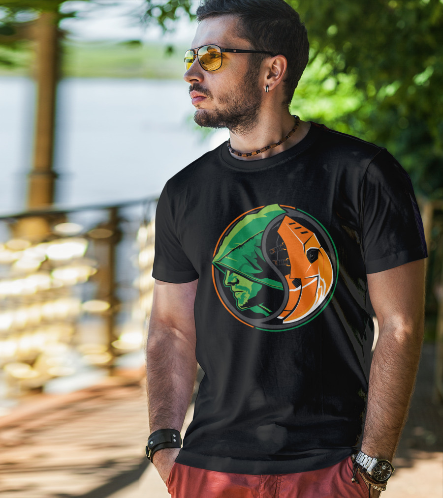 Green Arrow Slade Deathstroke Yin Yang T-Shirt