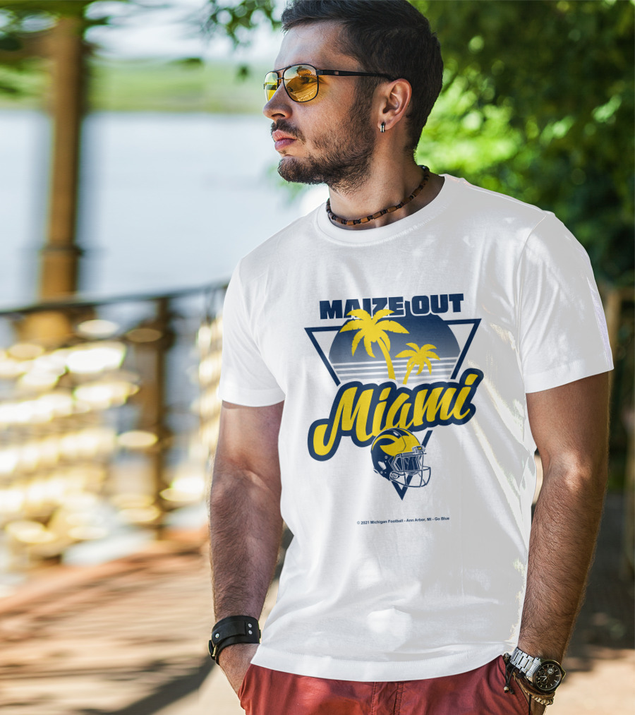 Maize Out Miami Michigan Wolverines Football Palm Trees Helmet Ann Arbor Go Blue T-Shirt