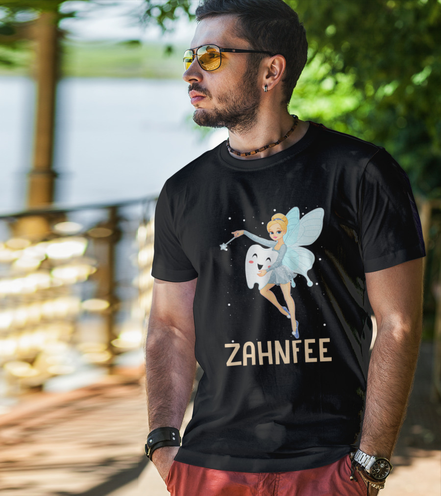 Zahnfee Fairy With Happy Tooth And Wand T-Shirt