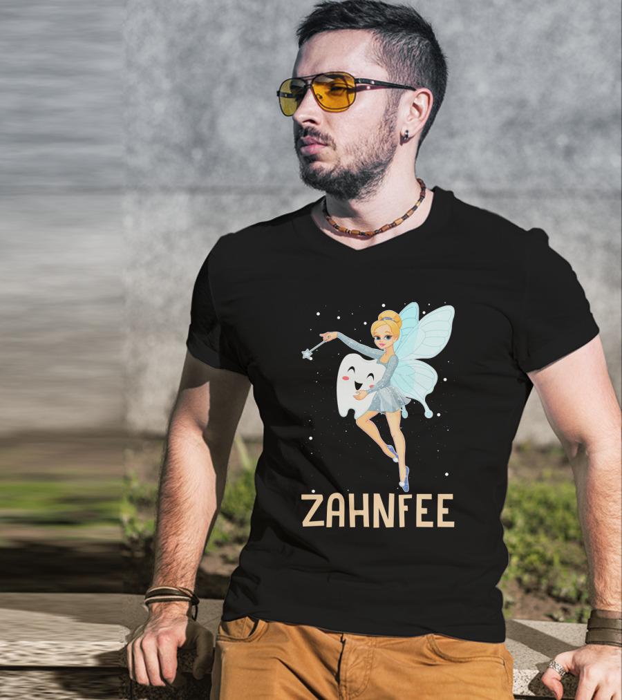 Zahnfee Fairy With Happy Tooth And Wand T-Shirt