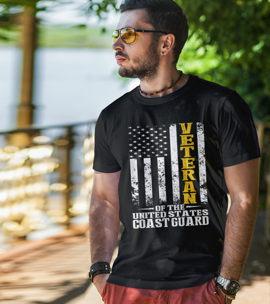 Veteran Of The United States Coast Guard USA Flag T-Shirt