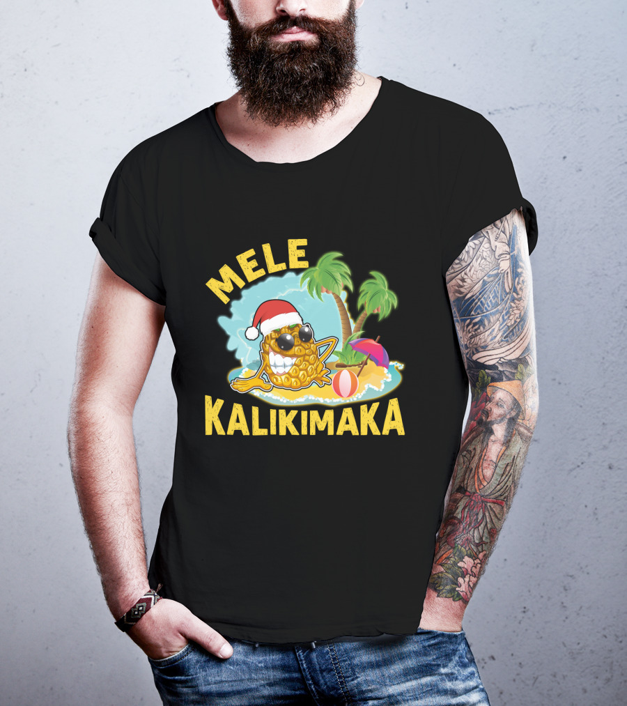 Mele Kalikimaka Hawaiian Pineapple With Santa Hat Tropical Christmas Vibes T-Shirt