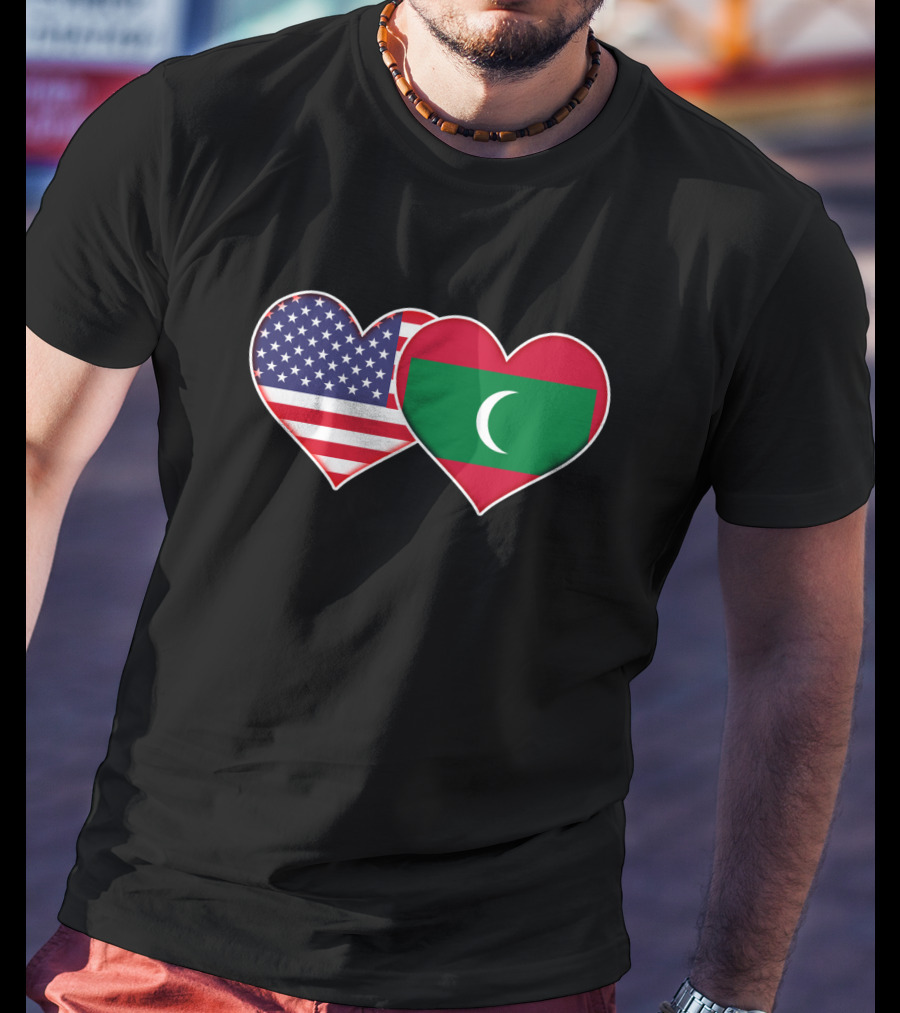 USA And Maldives Flag Hearts T-Shirt