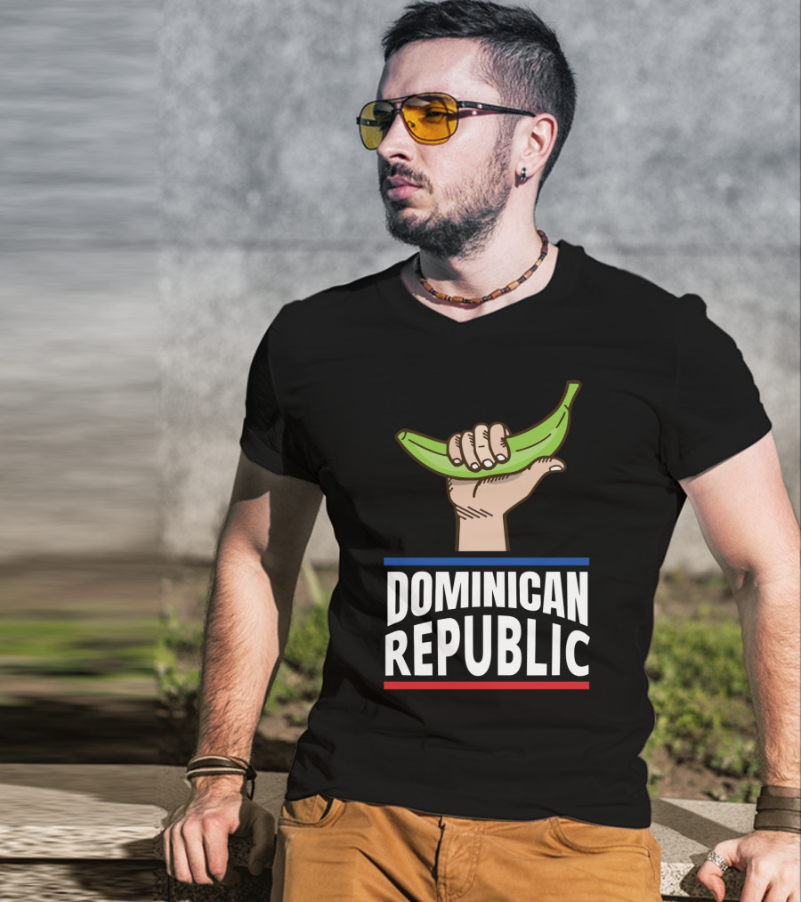Dominican Republic Baseball Bandera Dominicana Hand Holding Banana T-Shirt
