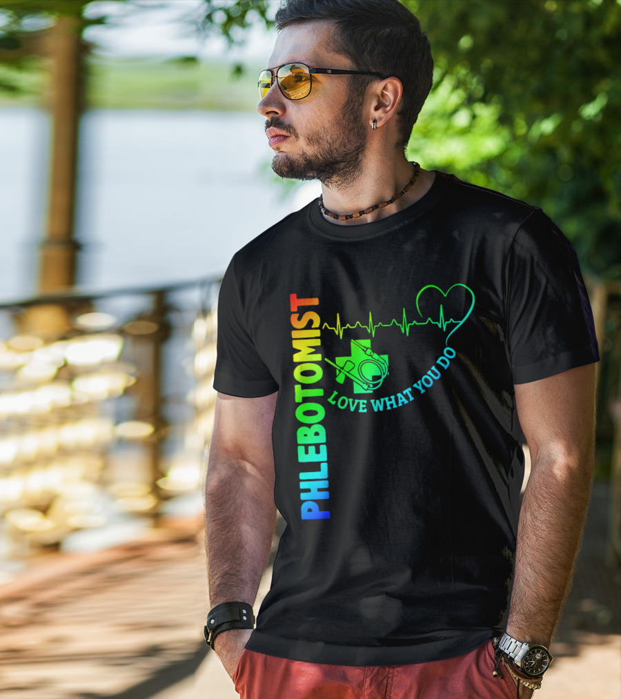 Phlebotomist Love What You Do Heartbeat Iconic Medical T-Shirt