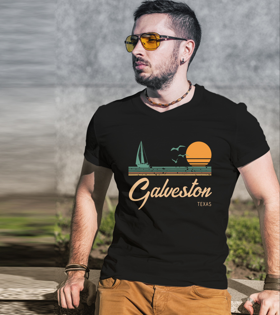 Vintage Galveston Texas Sailboat And Sunset Scene T-Shirt