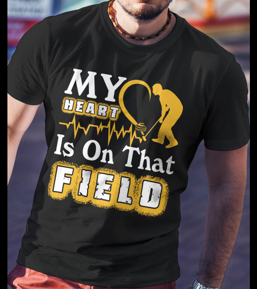 My Heart Is On That Field Curling T-Shirt