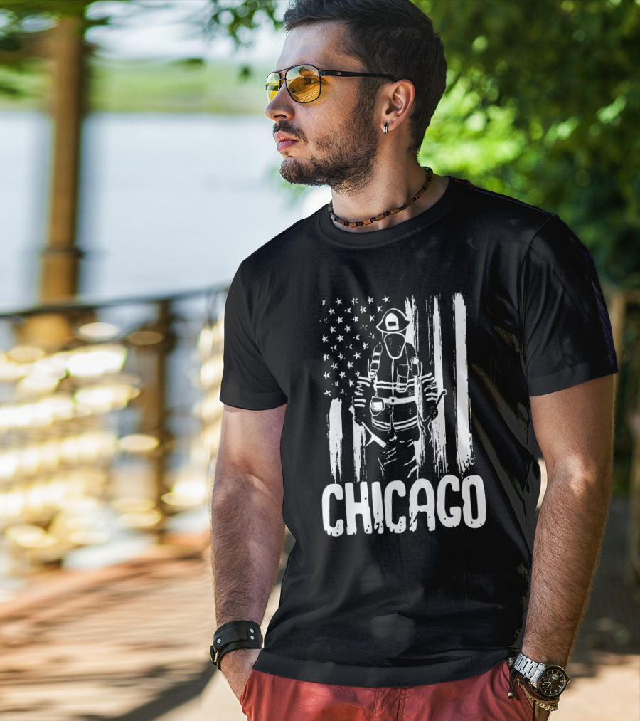 Chicago Firefighter American Flag CFD Fireman T-Shirt