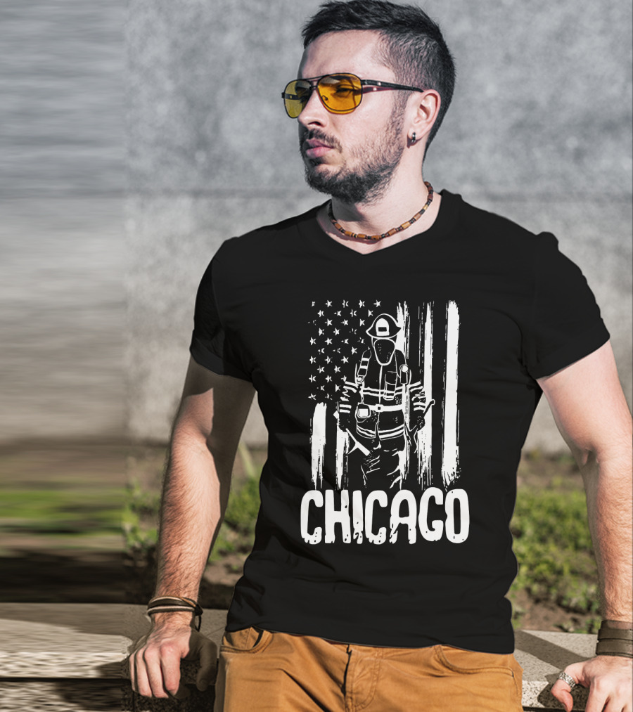 Chicago Firefighter American Flag CFD Fireman T-Shirt