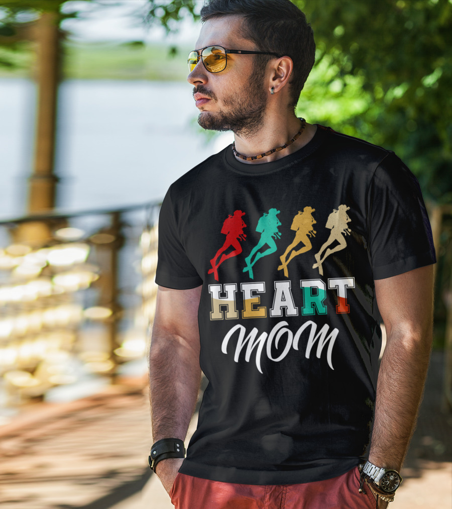 Heart Mom Scuba Diving T-Shirt
