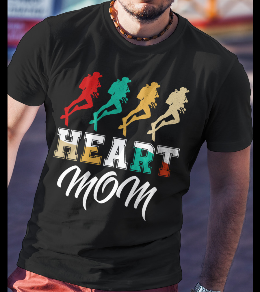 Heart Mom Scuba Diving T-Shirt