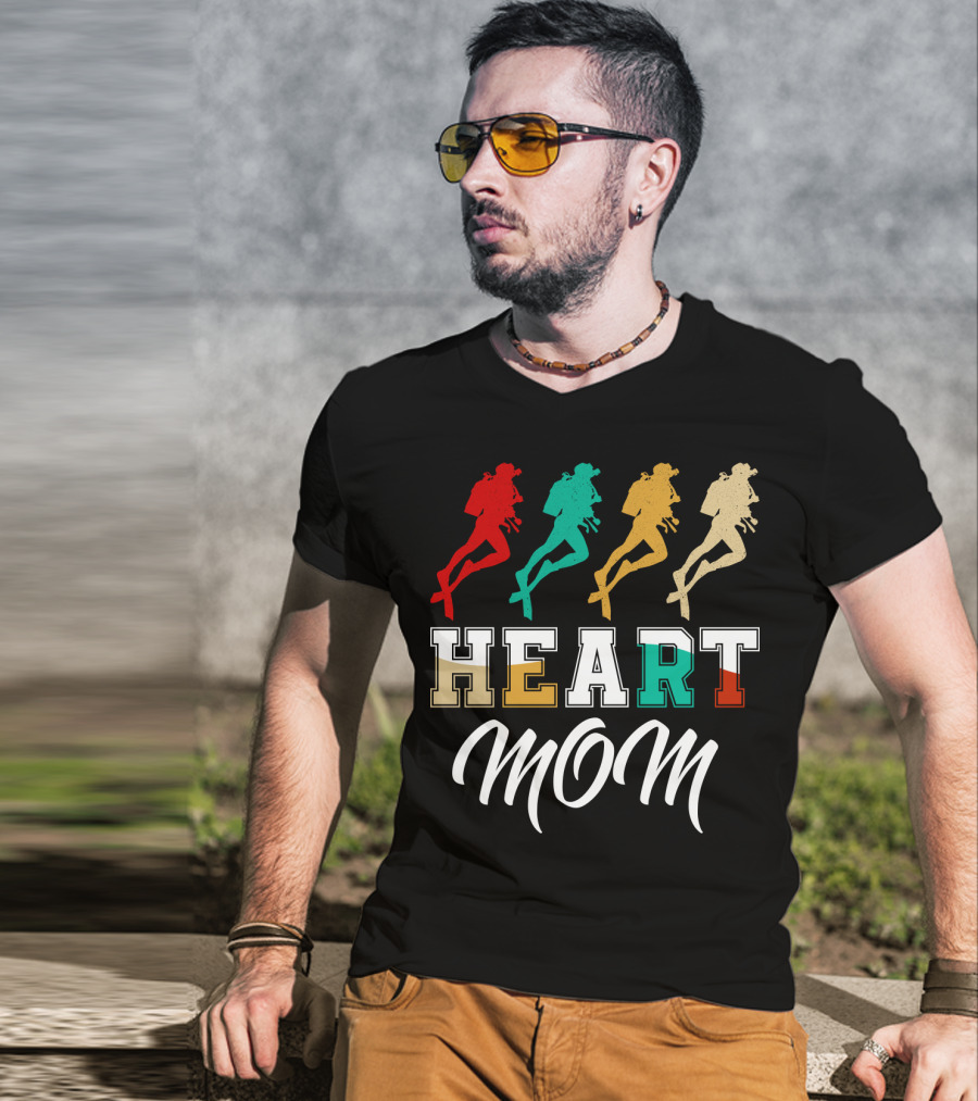 Heart Mom Scuba Diving T-Shirt