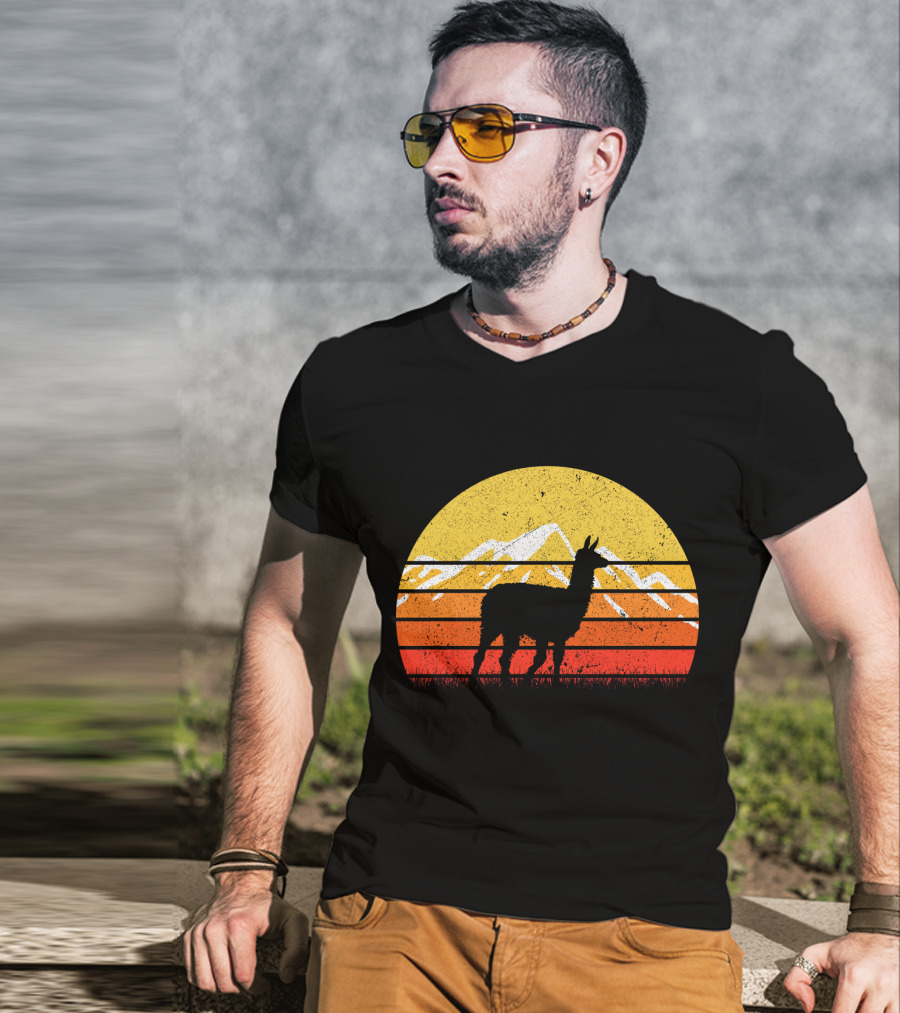 Retro Vintage Alpaca Silhouette Sunset Mountain Scene T-Shirt