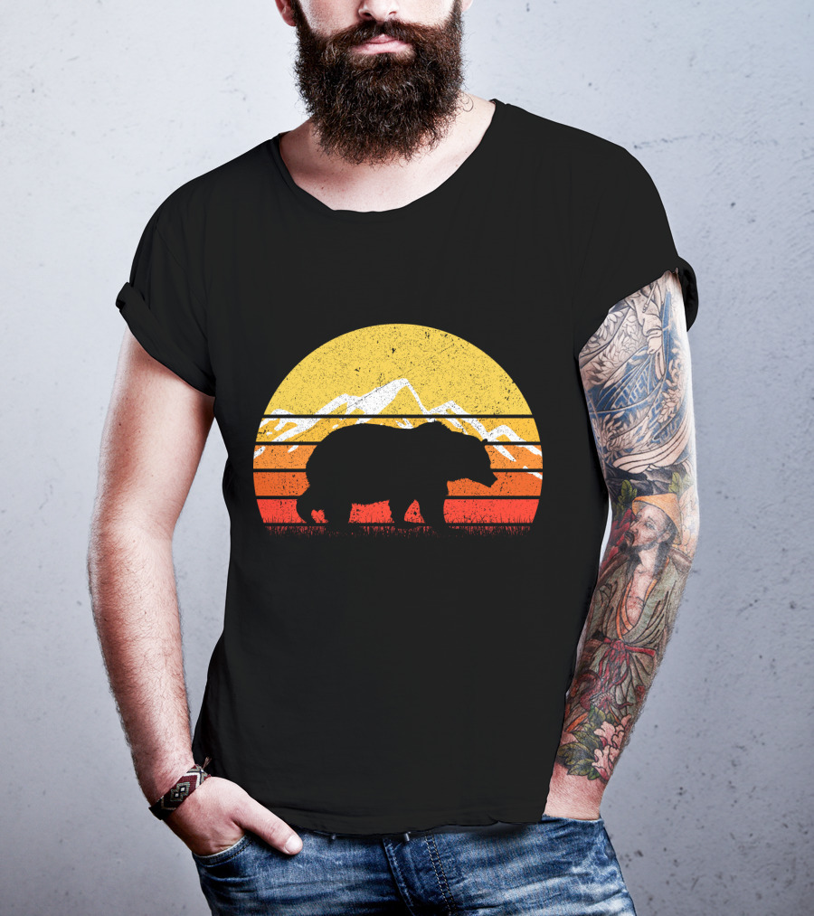 Retro Vintage Bear Silhouette With Sunset And Mountain Background T-Shirt
