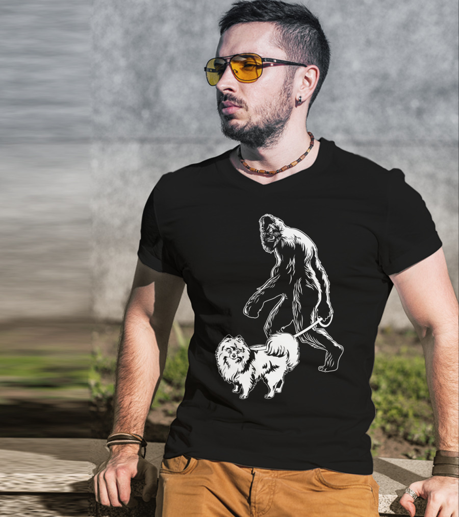 Bigfoot Walking Pomeranian Dog T-Shirt