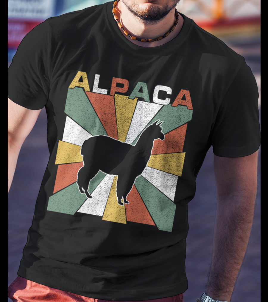 Alpaca Retro 70s Silhouette Vintage Colors T-Shirt
