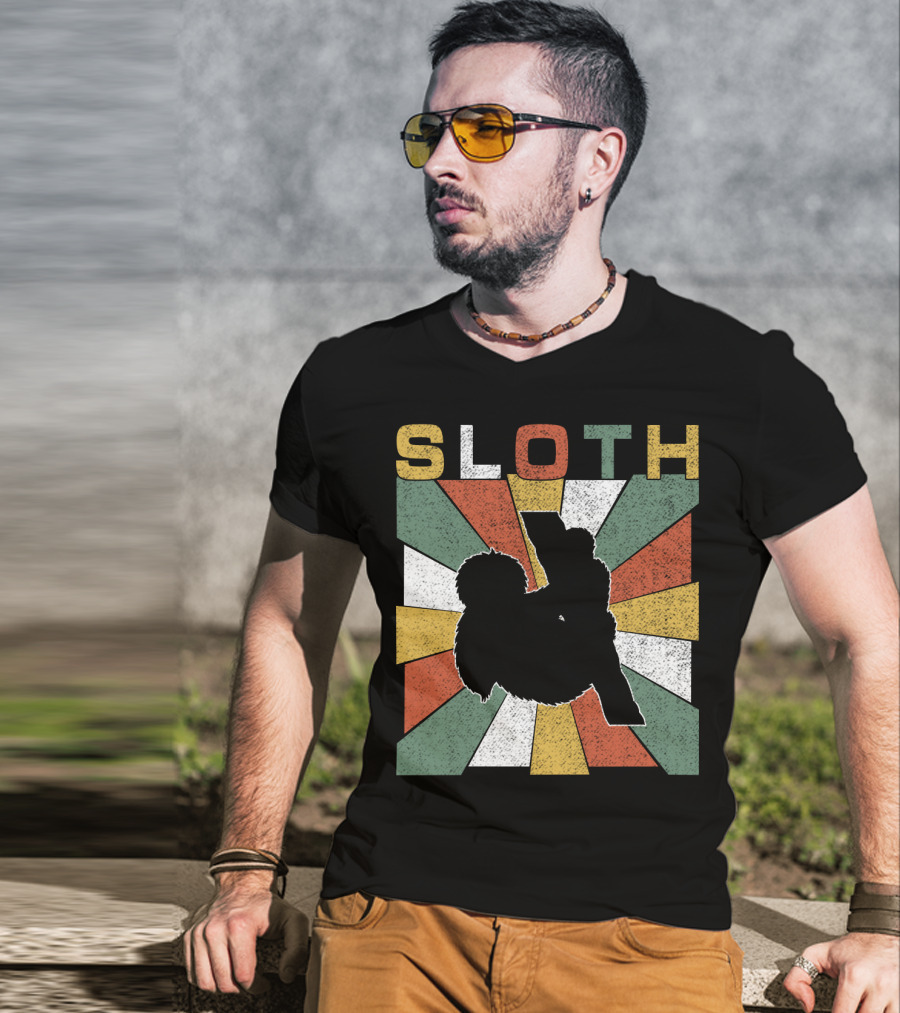 Sloth Retro 70s Vintage Colorful T-Shirt