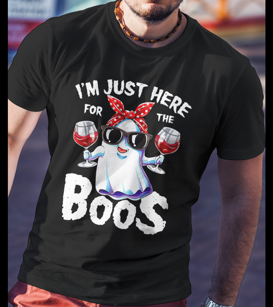 I'm Just Here For The Boos Funny Halloween Women Ghost Holding Wine Glasses T-Shirt