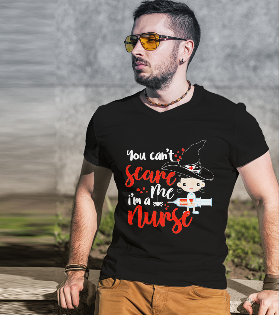 You Can't Scare Me I'm A Nurse Halloween Witch Hat Syringe T-Shirt