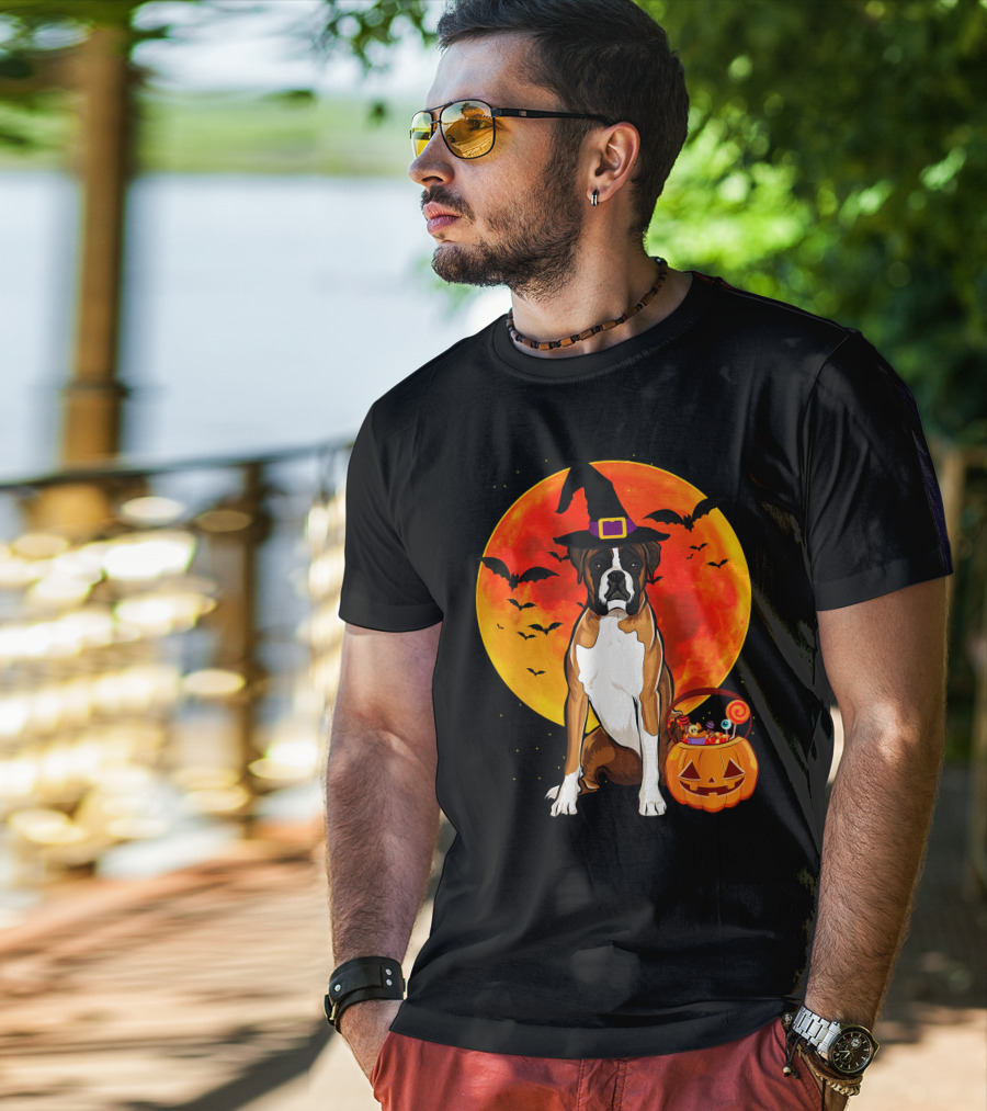 Boxer Dog With Witch Hat Pumpkin Full Moon Halloween Bats T-Shirt
