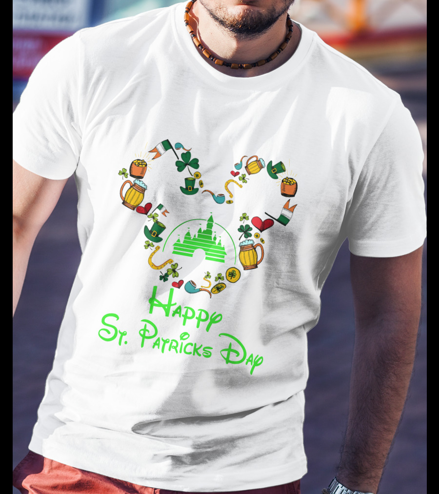 Happy St. Patrick's Day Castle And Shamrocks T-Shirt