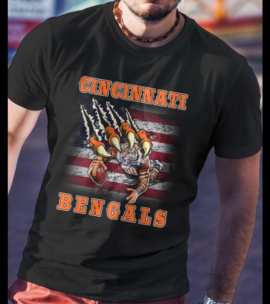 Cincinnati Bengals Clawing Tiger With American Flag And Football T-Shirt