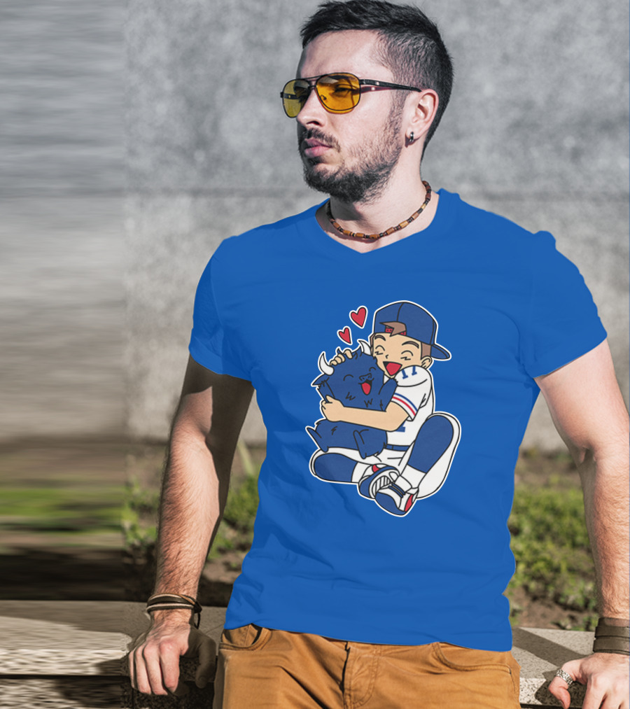 Gotta Throw 'Em All Cute Buffalo Hugging Sports Fan With Hearts T-Shirt