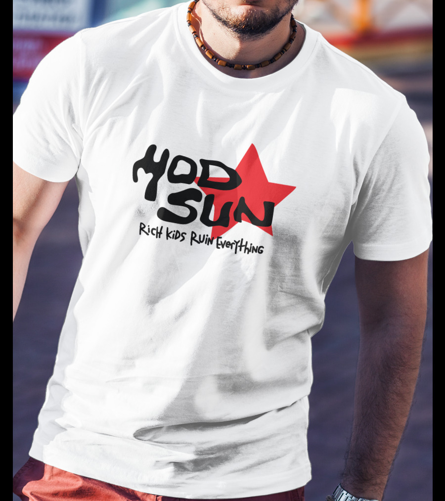 Mod Sun Rich Kids Ruin Everything Red Star T-Shirt