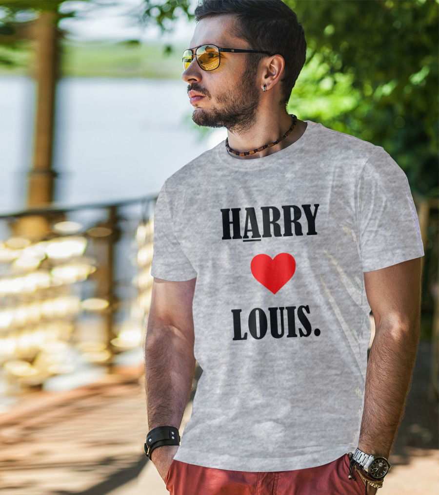 HARRY ♥ LOUIS T-Shirt