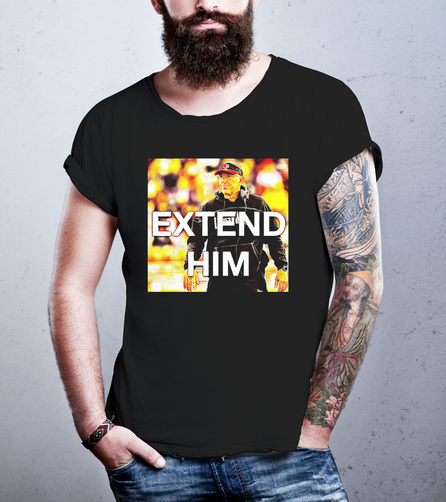 EXTEND HIM Coach With Headset And Red Cap T-Shirt