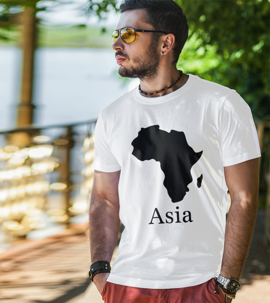 Asia Africa Map Optical Illusion T-Shirt