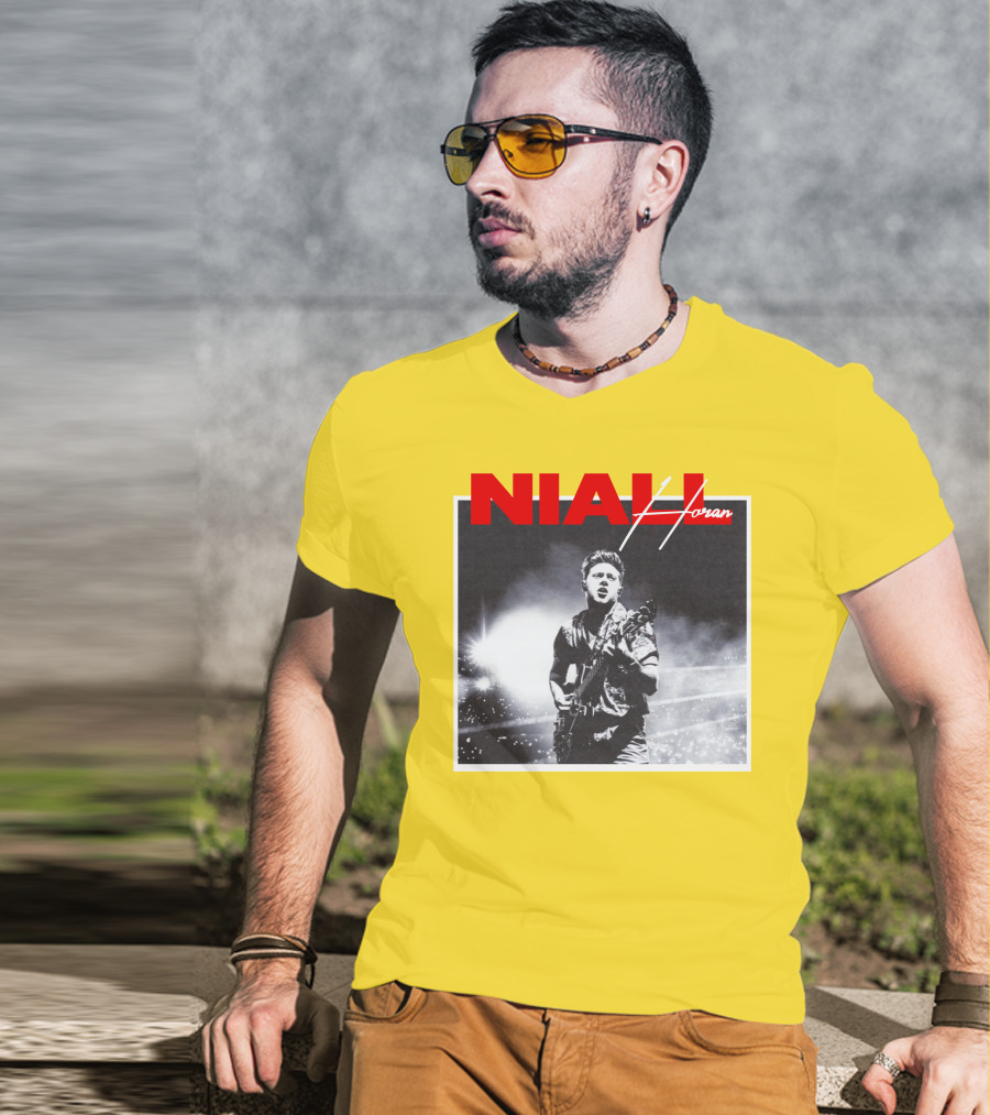 Niall Horan Live Performance Black And White Stage Photo With Red Name Highlight T-Shirt