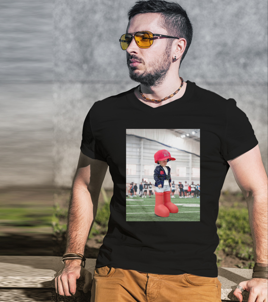 Hasbulla Wearing Come To The Sip Cap And Boots On Football Field T-Shirt