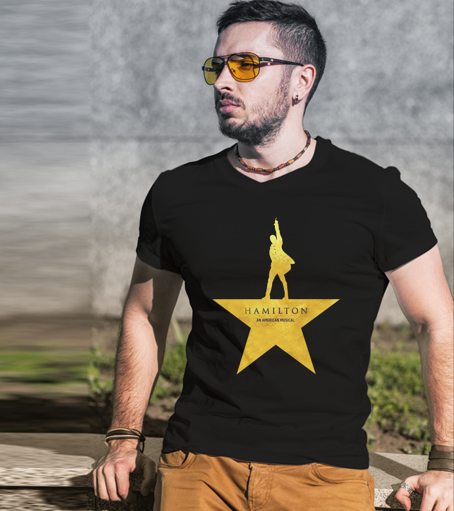 HAMILTON An American Musical Gold Star Icon Logo Standing Figure T-Shirt