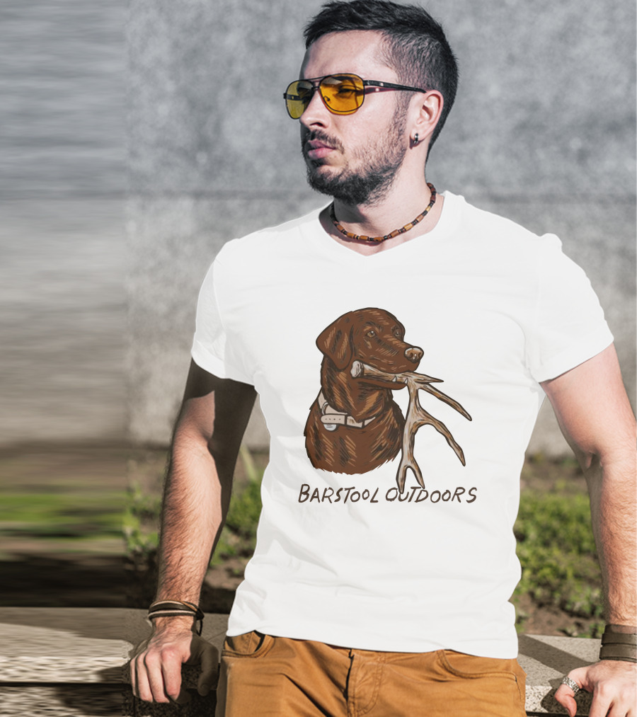 Outdoors Shed Hunting Dog With Antler T-Shirt