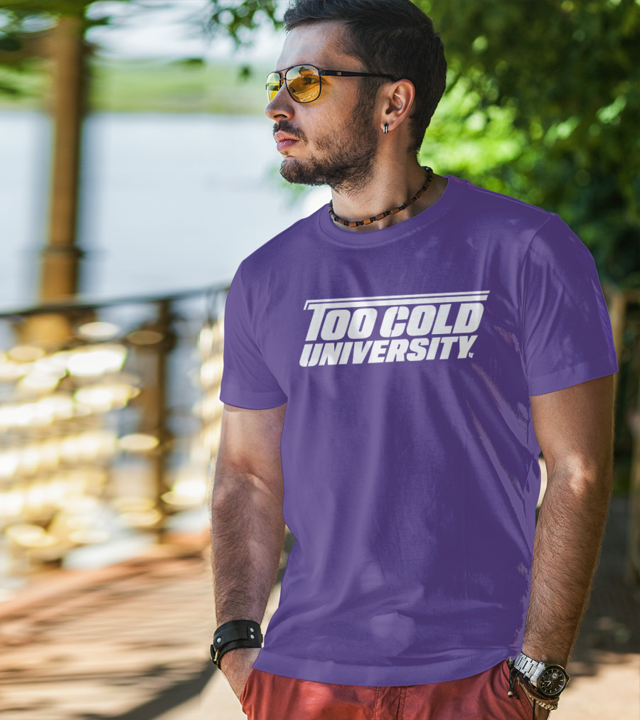 Too Cold University Vintage Style Retro Sports College T-Shirt