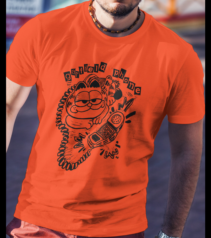 Craftsanity Shop Garfield Phone Relaxed Vintage Comic Vibe T-Shirt