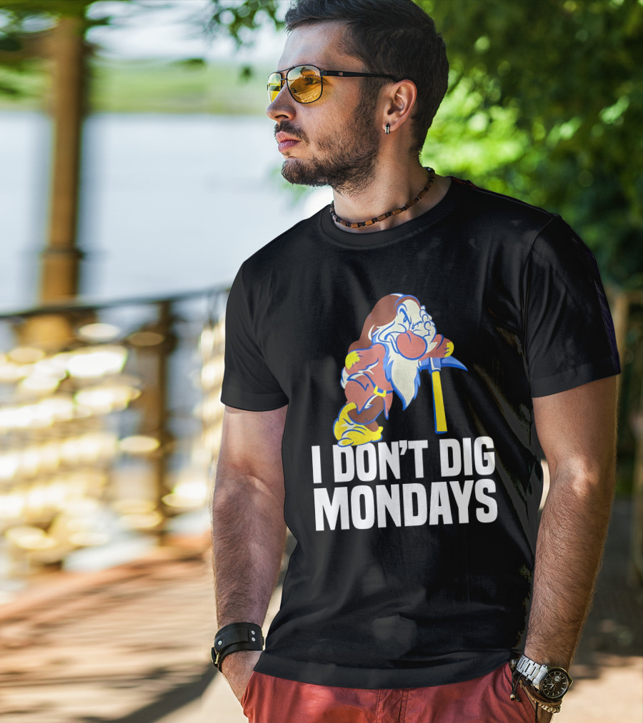 Grumpy I Don’t Dig Mondays Dwarf With Pickaxe T-Shirt