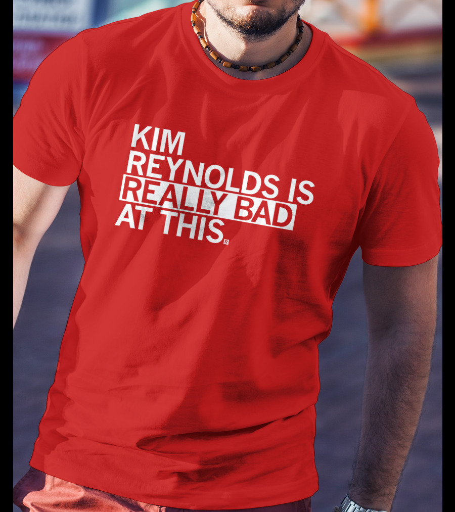 Kim Reynolds Is Really Bad At This T-Shirt