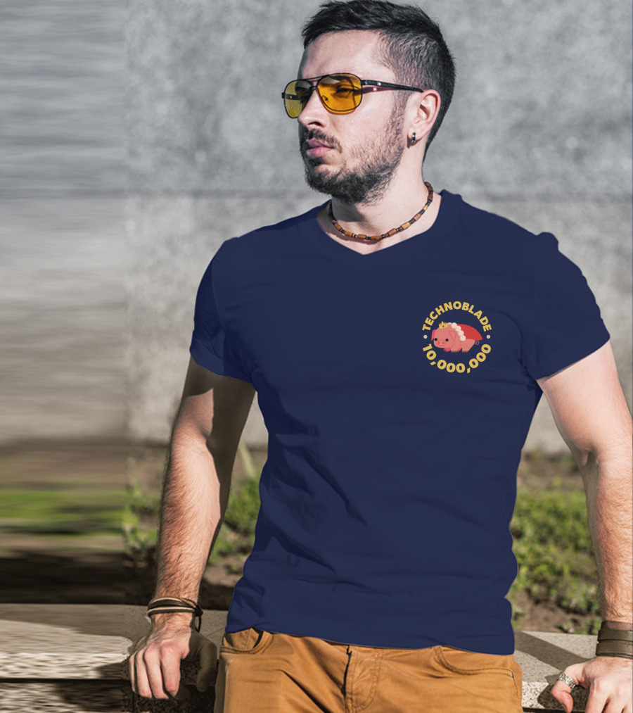 Technoblade 10,000,000 Pig Crown T-Shirt