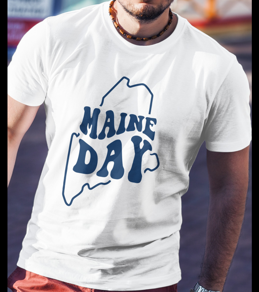 Maine Day Outline Of State T-Shirt
