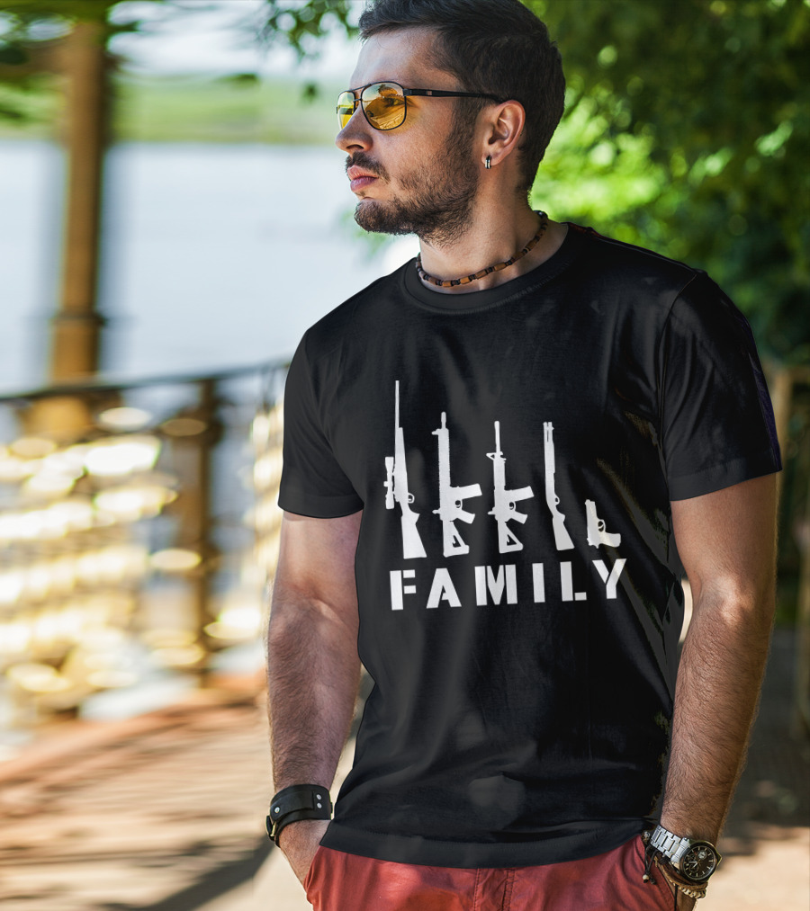 FAMILY Gun Silhouettes Collection T-Shirt