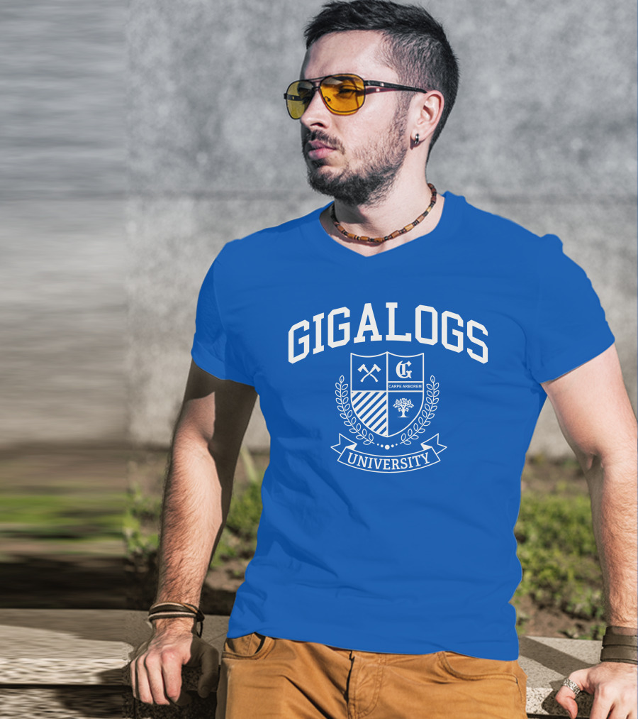 Gigalogs University Carpe Arborem Crest T-Shirt
