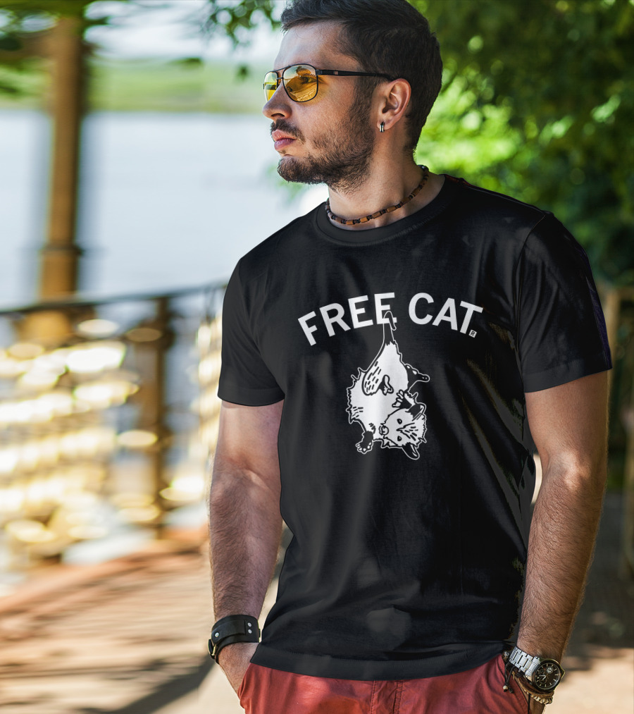 Free Cat Didelphis Virginiana Hanging T-Shirt