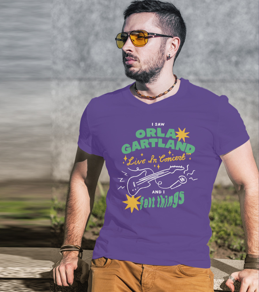 I Saw Orla Gartland Live In Concert And I Felt Things Guitar Microphone Stars T-Shirt