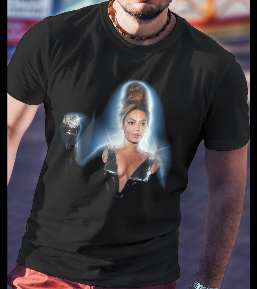 Beyonce That Girl Track Iconic Glamorous Photo With Drink T-Shirt